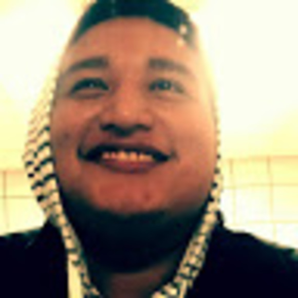 Meet your Posher, Damien - Picture 1 of 1